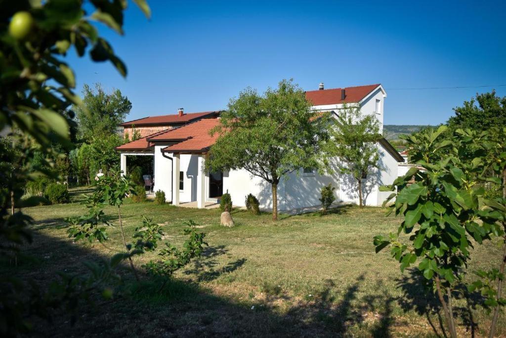 בלאגאי Holiday Homes Fig מראה חיצוני תמונה